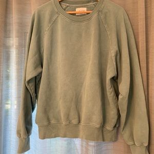 Cozy green Wilfred crew neck sweater